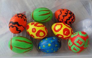 uskršnja kreativna radionica, ideje za farbanje jaja, uskršnjim dekoracijama, uskršnja jaja